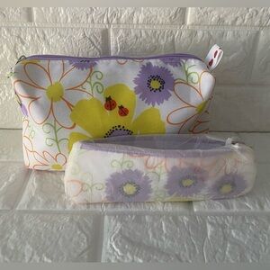 Clinique Cosmetic Bags - Set of 2 - New Pink and